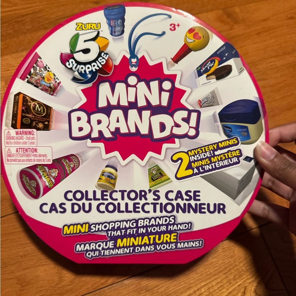 5 Surprise Mini Brands Collector's Case - Pink